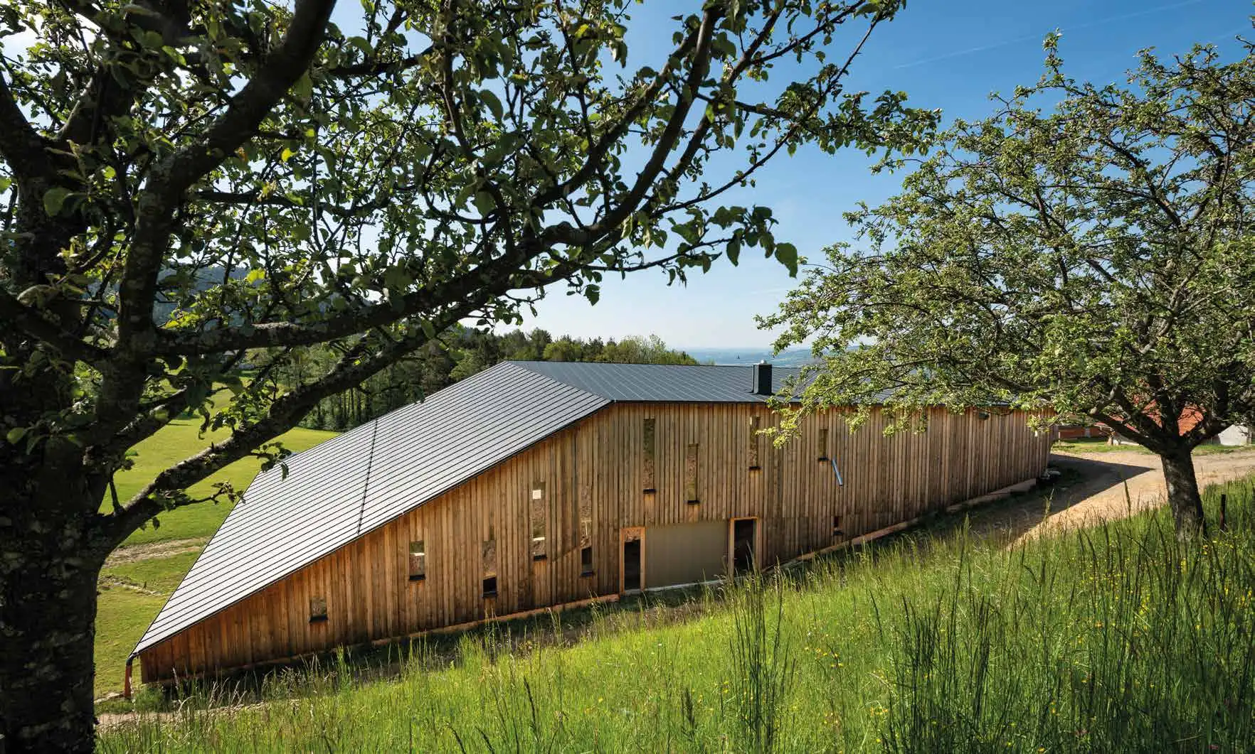 Wirtschaftsgebaeude-P